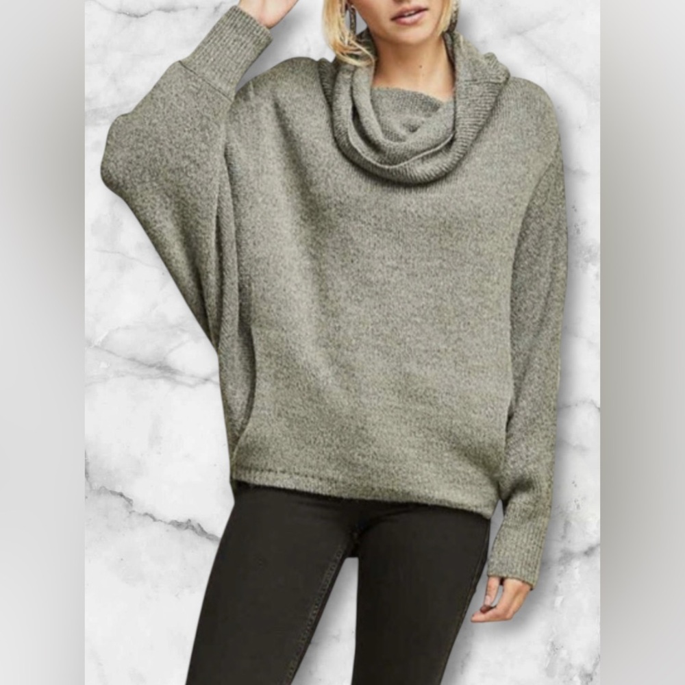 Entro Cowl Neck Oversized Sweater Kangaroo Pocket Batwing Sleeves Size S